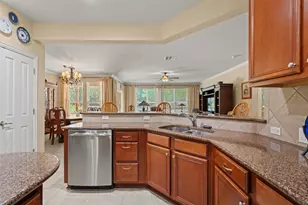 113 Independence Creek Ln, Georgetown, TX 78633 - Photo 14