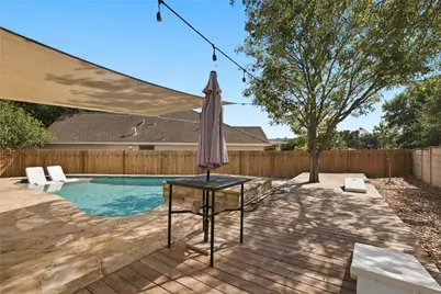 910 Point Run Drive, Pflugerville, TX 78660 - Photo 30