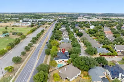 910 Point Run Drive, Pflugerville, TX 78660 - Photo 36