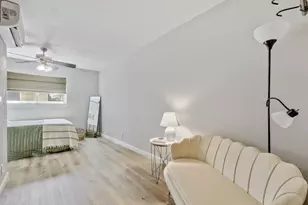 1111 W 10th St, Austin, TX 78703 - Photo 6