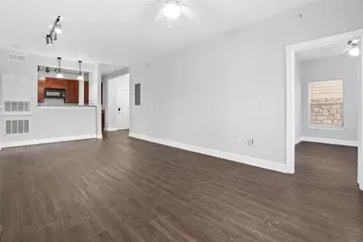 1901 Crossing Place #3101, Austin, TX 78741 - Photo 12
