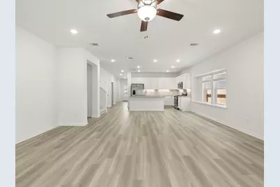 109 Wagon Spoke Way, Liberty Hill, TX 78642 - Photo 14