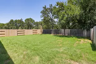 109 Wagon Spoke Wy, Liberty Hill, TX 78642 - Photo 28