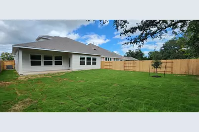 109 Wagon Spoke Way, Liberty Hill, TX 78642 - Photo 2
