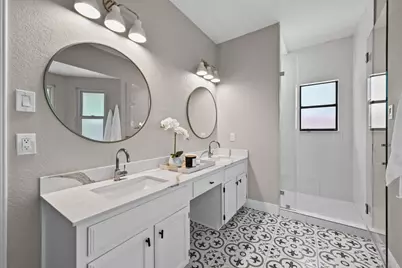 11104 Whiskey River Drive, Austin, TX 78748 - Photo 16