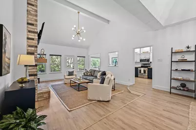 11104 Whiskey River Drive, Austin, TX 78748 - Photo 4