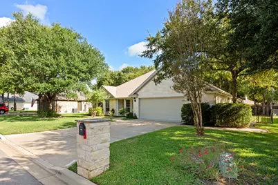 3005 Parker Drive, Georgetown, TX 78628 - Photo 4