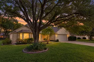 3005 Parker Dr, Georgetown, TX 78628 - Photo 2