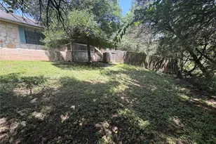 11101 Oak Branch Dr, Austin, TX 78737 - Photo 14