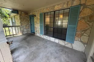 11101 Oak Branch Dr, Austin, TX 78737 - Photo 12