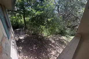 11101 Oak Branch Dr, Austin, TX 78737 - Photo 24
