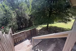 11101 Oak Branch Dr, Austin, TX 78737 - Photo 18