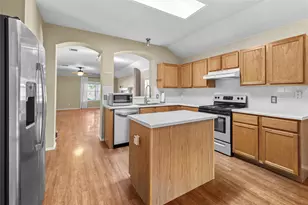 1005 Haleys Way Dr, Buda, TX 78610 - Photo 12