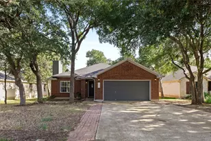 1005 Haleys Way Dr, Buda, TX 78610 - Photo 2