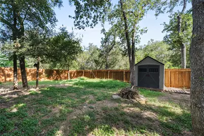 1005 Haleys Way Drive, Buda, TX 78610 - Photo 30