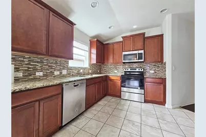 18205 Bandelier Drive, Pflugerville, TX 78660 - Photo 10