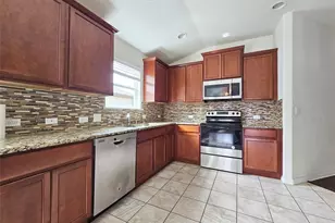 18205 Bandelier Dr, Pflugerville, TX 78660 - Photo 10