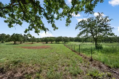 716 Cumley Lane, Thorndale, TX 76577 - Photo 22