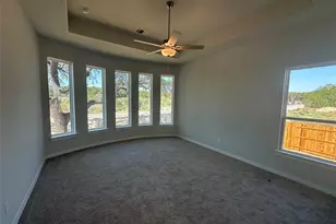 144 Tinctoria Creek Dr, Kyle, TX 78640 - Photo 4