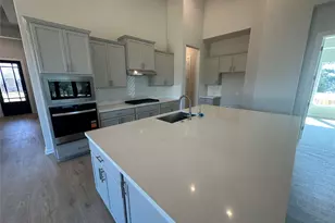 144 Tinctoria Creek Dr, Kyle, TX 78640 - Photo 2