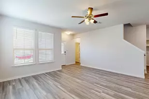 225 Dora Dr, Killeen, TX 76542 - Photo 4