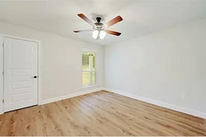 21502 Paine Avenue, Lago Vista, TX 78645 - Photo 18