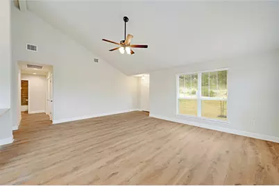 21502 Paine Avenue, Lago Vista, TX 78645 - Photo 6