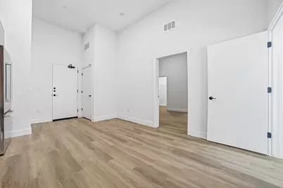 4315 S Congress Avenue #105, Austin, TX 78745 - Photo 8