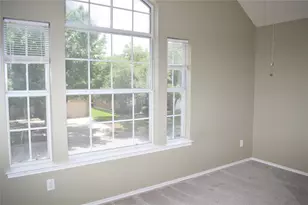 30007 Oakland Hills Dr, Georgetown, TX 78628 - Photo 28