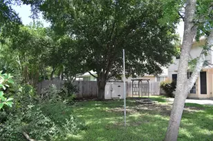 30007 Oakland Hills Dr, Georgetown, TX 78628 - Photo 36