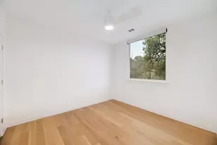 900 S 1st St, Austin, TX 78704 - Photo 16