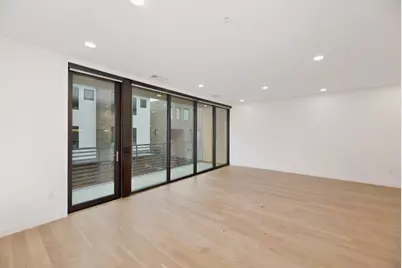 900 S 1st Street #218, Austin, TX 78704 - Photo 4