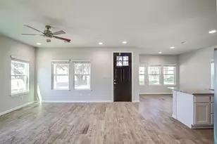 1301 Low Branch Ln, Leander, TX 78641 - Photo 6