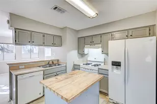 6415 Jennings Dr, Austin, TX 78727 - Photo 12