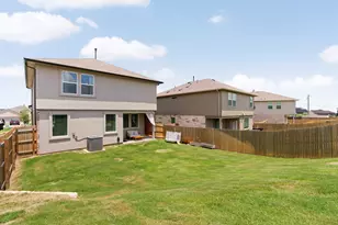 300 Brooklyn Dr, Georgetown, TX 78626 - Photo 32