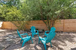 8605 Primrose Ln, Austin, TX 78757 - Photo 20