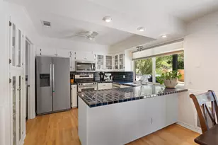 8605 Primrose Ln, Austin, TX 78757 - Photo 8