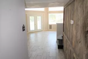 805 Paisley Dr, Briarcliff, TX 78669 - Photo 6