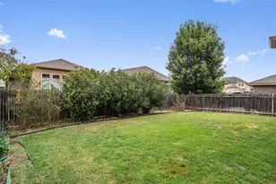 304 Peggy Dr, Liberty Hill, TX 78642 - Photo 38