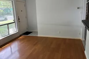 7504 Northcrest Blvd, Austin, TX 78752 - Photo 4