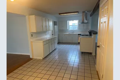 7504 Northcrest Boulevard, Austin, TX 78752 - Photo 10