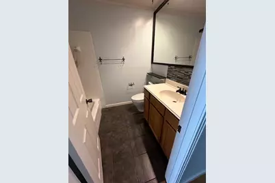 7504 Northcrest Boulevard, Austin, TX 78752 - Photo 14