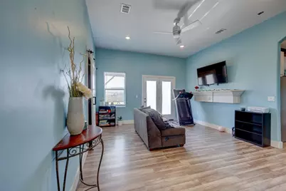 243 Hershal Lane, Cedar Creek, TX 78612 - Photo 20