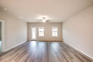 1532 Homestead Farms Dr, Round Rock, TX 78665 - Photo 4