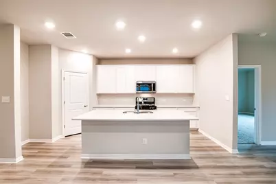 1532 Homestead Farms Drive, Round Rock, TX 78665 - Photo 10