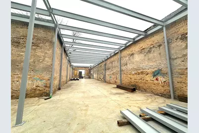 110 W 1st Street, Taylor, TX 76574 - Photo 2