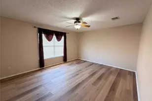 2727 High Point Dr, Round Rock, TX 78664 - Photo 4