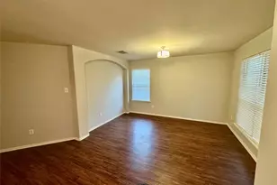 205 Bluebonnet Tr, Leander, TX 78641 - Photo 2