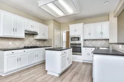 303 Gulfstream Drive, Georgetown, TX 78626 - Photo 14