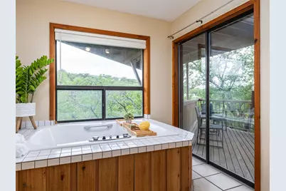 509 Coventry Road, Spicewood, TX 78669 - Photo 18